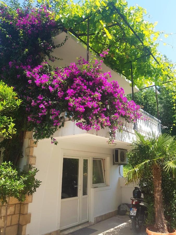 Apartments Irena Bečići Εξωτερικό φωτογραφία
