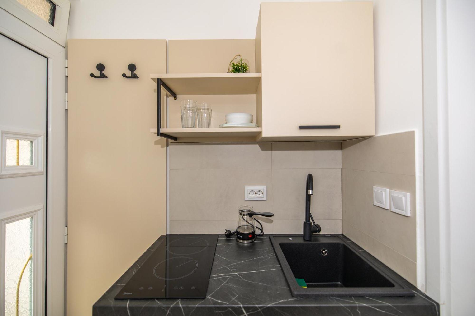 Apartments Irena Bečići Εξωτερικό φωτογραφία